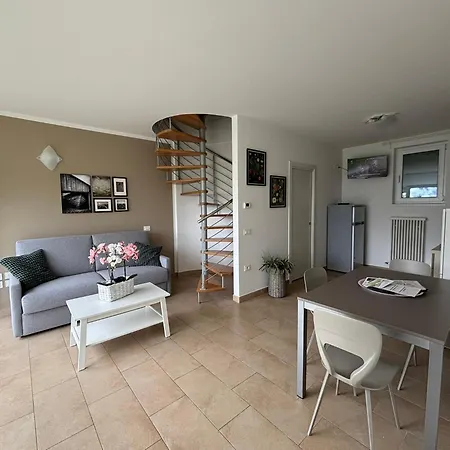 شقة Un Balcone Sul Garda